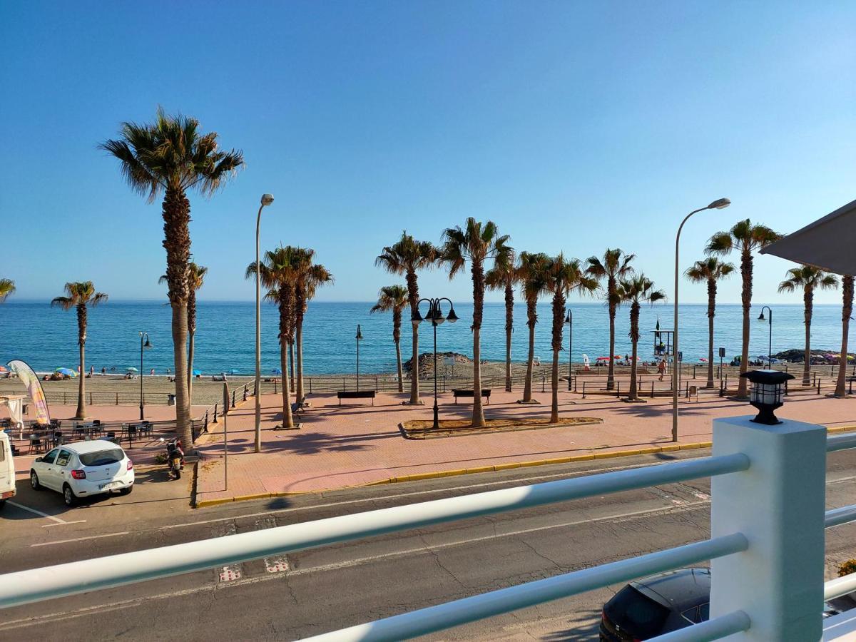 Villa Tranquila Casa Frente Al Mar Adra Esterno foto